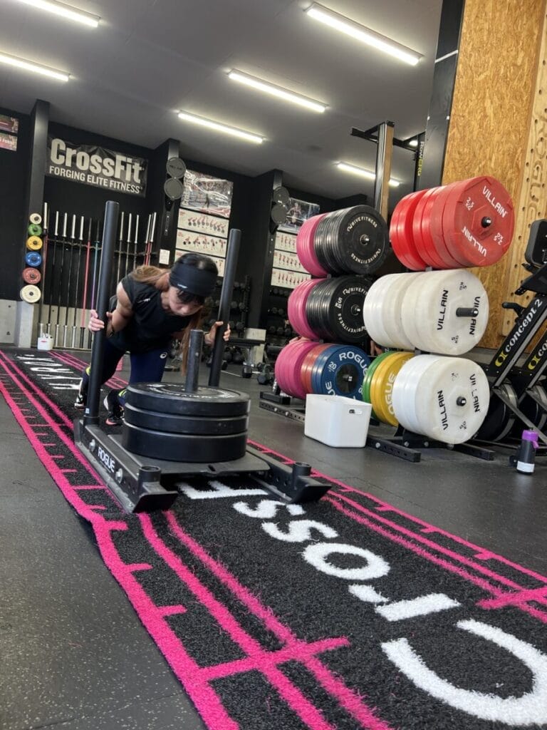 HYROX認定ジムのスレッドプッシュとスレッドプル